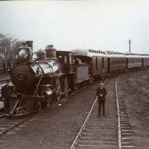 Train at the Napanee Station